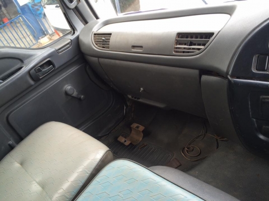 ขายรถบรรทกุ ISUZU เครื่อง 270 แรง ปี 49 กระบะดัมพ์สามมิตร มีระบบลากพ่วง