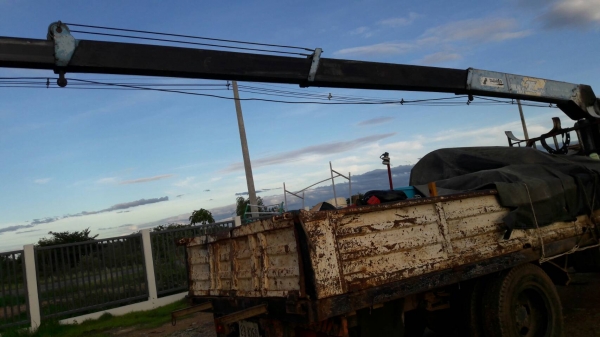 หกล้อ อีซูชุ ร็อค FTR165pawerติดเครน 5ตัน ยาง900 กะบะยาว6.50ม สภาพพร้อมใช้ ทะเบียนพร้อมโอน ราคาถูกๆ