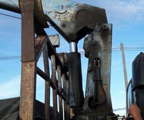 หกล้อ อีซูชุ ร็อค FTR165pawerติดเครน 5ตัน ยาง900 กะบะยาว6.50ม สภาพพร้อมใช้ ทะเบียนพร้อมโอน ราคาถูกๆ