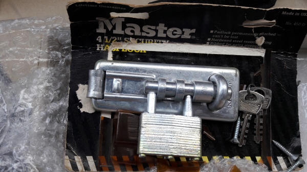 ขายแม่กุญแจMASTER Made in usa.งานเก่าเก็บแบบกลอน