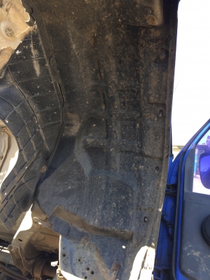 รถอีซูซุ 6 ล้อ บรรทุกน้ำมัน NQR 150 แรงม้า.  ปี 48.     สนใจติดต่อ  081 - 6079515