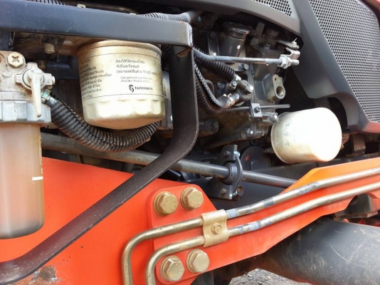 คูโบต้า L3008 4 WD ใบมีดตราช้าง ทำงาน 707 ชั่วโมง..เล่มทะเบียนพร้อม