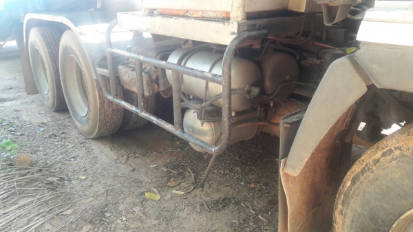 รถฮีโน่ 10 ล้อ หัวลาก เปอร์เฟีย 315 แรงม้า. ปี 50.  ( ** ขาย เฉพาะหัว. )    สนใจติดต่อ  081 - 6079515