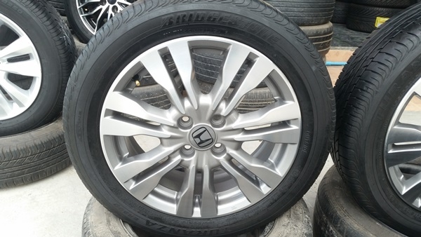 ขายล้อ HONDA City SV ขอบ16 ยาง ปี 3113 4 ล้อ ขายล้อ HONDA City SV ขอบ16 ยาง ปี 3113 4 ล้อ