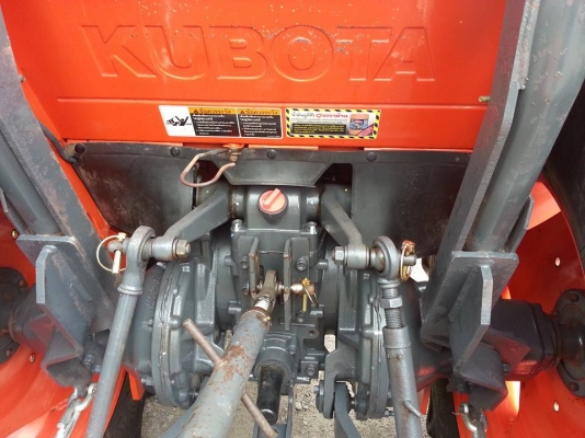คูโบต้า L4708 4 WD ติดใบมีดดันหน้าใหม่ ผานหลังบุกตราช้าง..ทำงาน 525 ชั่วโมง..ปี 2556