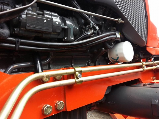 คูโบต้า L4708 4 WD ติดใบมีดดันหน้าใหม่ ผานหลังบุกตราช้าง..ทำงาน 525 ชั่วโมง..ปี 2556