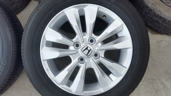 ขายล้อHONDA CITY ิ15 ยางปี 1913 4 ล้อ