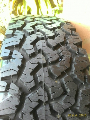 ล้อเม็ก centerline made in usa  us.patent No.4.989.657  No.DES .318.499 มาพร้อมยาง bf 265/75R16  5ลูก  ล้ออหลั่ยดอกยางเต็มๆ