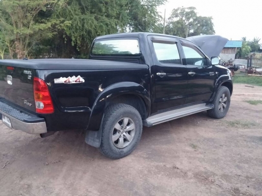 วีโก้ ปี'06 สีดำ 4WD วีโก้ ปี'06 สีดำ 4WD