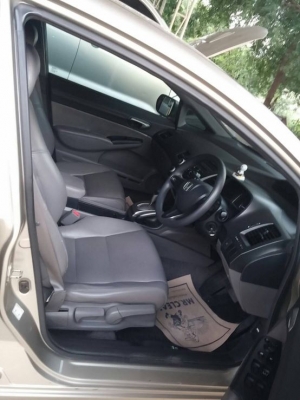 Honda civic ปี'07 สีบรอนทอง Honda civic ปี'07 สีบรอนทอง