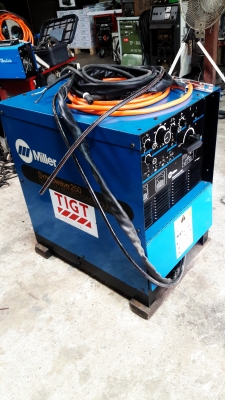 เครื่องเชื่อมอาร์ก้อน USA Miller Syncrowave&deg;250 AC/DC