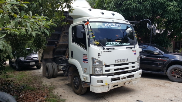 ISUZU 210 แรงม้าดั้มสวยๆเดิมๆพร้อมใช้ราคาถูกๆครับ