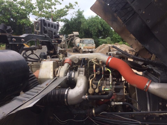 ขายรถสิบล้อ HINO Mega  320แรงปี48 ดั้มสามมิตร มีระบบลากพ่วง