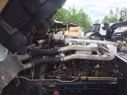 ขายรถสิบล้อ HINO Mega  320แรงปี48 ดั้มสามมิตร มีระบบลากพ่วง
