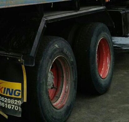 สิบล้อ  อีซูชุ Dega 320ปี51มีระบบลากจูง สภาพดีเดิมๆสวยกริ๊ปพายในครบ เล่มทะเบียนพร้อมโอน ราคา 1,680,000บ ต่อรองได้ รถสวยๆ