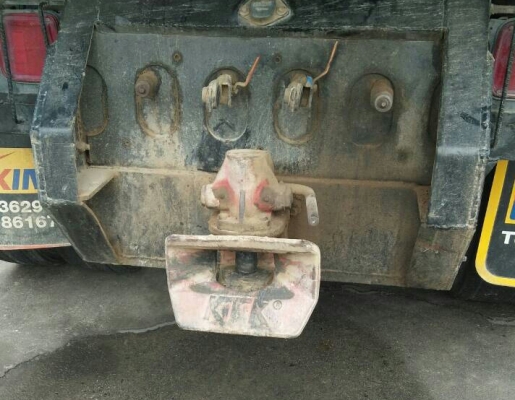 สิบล้อ  อีซูชุ Dega 320ปี51มีระบบลากจูง สภาพดีเดิมๆสวยกริ๊ปพายในครบ เล่มทะเบียนพร้อมโอน ราคา 1,680,000บ ต่อรองได้ รถสวยๆ