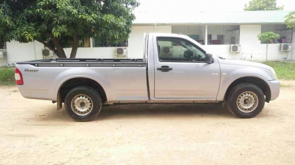 ISUZU D-MAX 2.5 สวยจัด