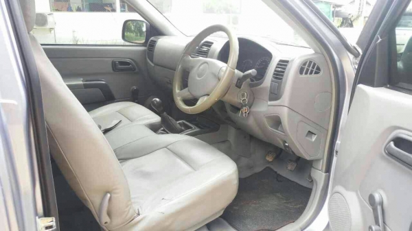 ISUZU D-MAX 2.5 สวยจัด