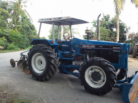 ขาย6640 นิวฮอแลนพร้อมทะเบืยนผานหน้าผานเจ็ด