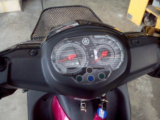 ขาย Yamaha Spark 115 i ล้อแม็ก สตาร์ทมือ เครื่องดีเดิมๆ (รถสวยมากๆ กุญแจมี 2 ดอก) รถวิ่งไปเจ็ดพันกว่าโล เล่มพร้อมชุดโอน