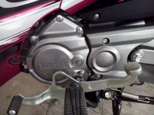 ขาย Yamaha Spark 115 i ล้อแม็ก สตาร์ทมือ เครื่องดีเดิมๆ (รถสวยมากๆ กุญแจมี 2 ดอก) รถวิ่งไปเจ็ดพันกว่าโล เล่มพร้อมชุดโอน