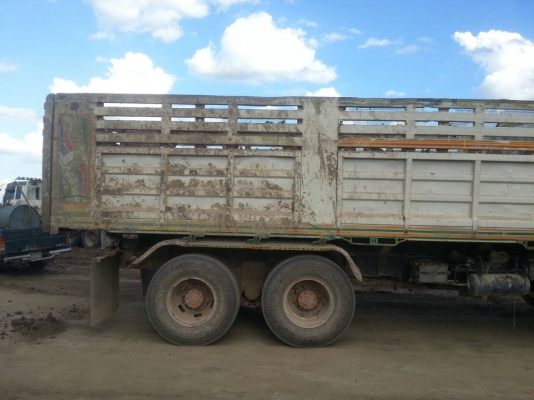 สิบล้อมือสอง