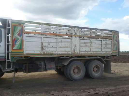 สิบล้อมือสอง