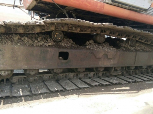 HITACHI  EX 200-1 LC บูมอามร์ยาวมีไลหัวหัววายร์โบหรือหัวเบเกอร์เครื่องดี ปั้มแรง เอวแน่น ช่วงล่างเต็มสภาพเก่านอก(ซื้อเก่านอกมาใช้งานเดียว)