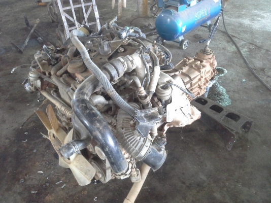 ขายเครื่องเกียNISSANนาวาร้าปี07 กล่องสายไฟครบ