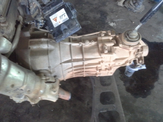 ขายเครื่องเกียNISSANนาวาร้าปี07 กล่องสายไฟครบ