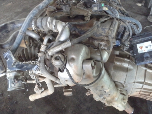 ขายเครื่องเกียNISSANนาวาร้าปี07 กล่องสายไฟครบ