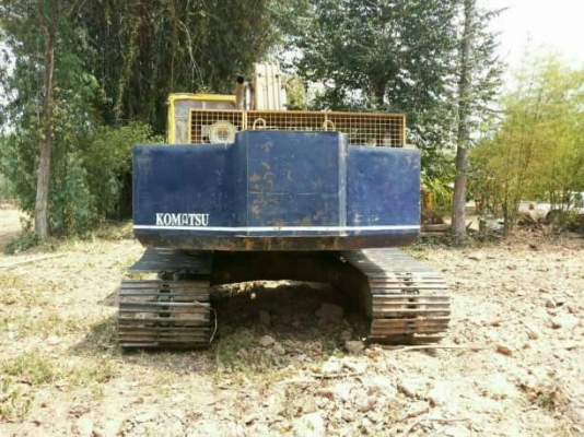 KOMATSU pc 200-3 เครื่องดี ปั่มแรง ช่วงล่างดี รถสวยพร้อมใช KOMATSU pc 200-3 เครื่องดี ปั่มแรง ช่วงล่างดี รถสวยพร้อมใช