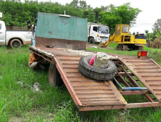 ISUZU NPR59LU5M  245,000 บาท ปี 36ยาว 4.2 เมตร เครื่อง 4BE1-110 แรง  หัวบาง ยางดี คัสชี เอกสารเล่มทะเบียน (สกลนคร)