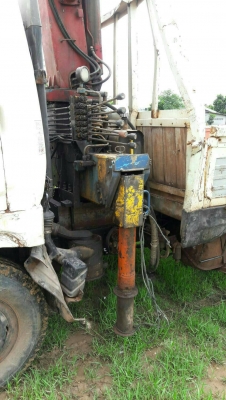 Hino KM779 ติดเครน 2.5 ตัน 295,000 บาท เครื่อง WO4D-117 แรง  คีสชีสวย เล่มทะเบียน (สกลนคร)