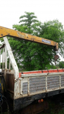 Hino KM779 ติดเครน 2.5 ตัน 295,000 บาท เครื่อง WO4D-117 แรง  คีสชีสวย เล่มทะเบียน (สกลนคร)