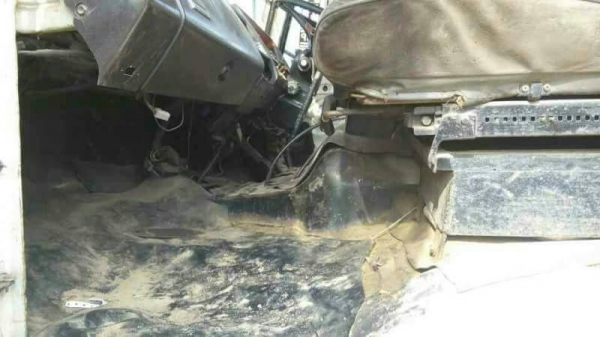 Hino Sumo227 ราคา  550,000 บาท  2 เพลา สโลว์Inter 4 สปีด เครื่อง EM100-220 แรง หัวบาง ยางดี ค้สชีสวย ทะเบียนพร้อม