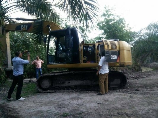 ขาย 2,250,000 CAT 320 D ทำงานน้อย 3,500 ชม รถสวยพร้อมใช้เอกสารเล่มทะเบียนพร้อมโอน(เหมือนรถใหม่) ขาย 2,250,000 CAT 320 D ทำงานน้อย 3,500 ชม รถสวยพร้อมใช้เอกสารเล่มทะเบียนพร้อมโอน(เหมือนรถใหม่)