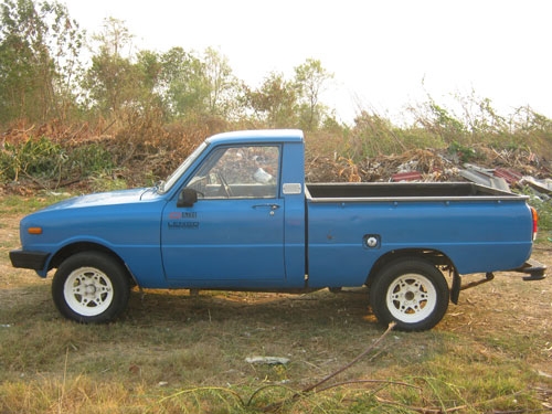 มาสด้า แฟมีเลีย 1000 ช่วงสั้น มาสด้า แฟมีเลีย 1000 ช่วงสั้น