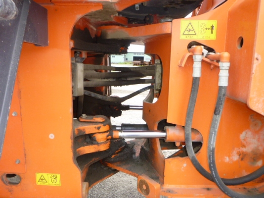 ขายรถตัก HITACHI ZW220 ขายรถตัก HITACHI ZW220