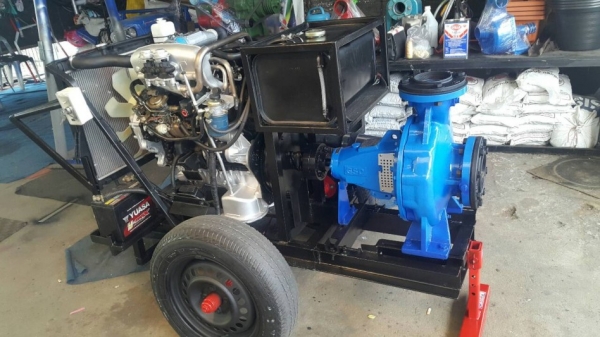 เครื่องสูบนํ้าขนาดใหญ่ประกอบใหม่ แรงๆแต่ประหยัดมาก