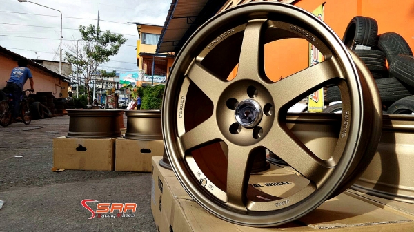 TE37 CE28-N RE30 ขอบ18 5H100 ใส่ ALTIS,PRIUS,SUBARU