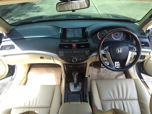 honda accord 2.4el navi สีเทาดำ ปี 2008 รถสวยมีเสน่ห์ น่าใช้
