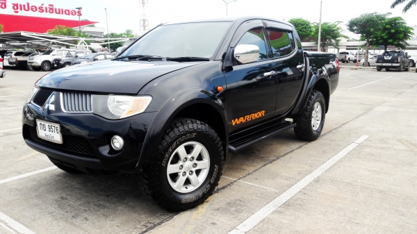 MITSUBISHI TRITON DOUBLECAB 3.2 GLS 4WD เกียร์ออโต้ ปี 05 MITSUBISHI TRITON DOUBLECAB 3.2 GLS 4WD เกียร์ออโต้ ปี 05