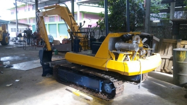 ขายรถแมคโค PC-30-5 เช็คใหม่หมดรถพร้อมใช้ โซ่อัดบุ้ชใหม่ปํ้มใหม่หม้อนํ้าใหม่บุ้งกี่ใหม่ สป๋อกเก็ตใหม่ ซีลกะบอกเปลี่ยนใหม่