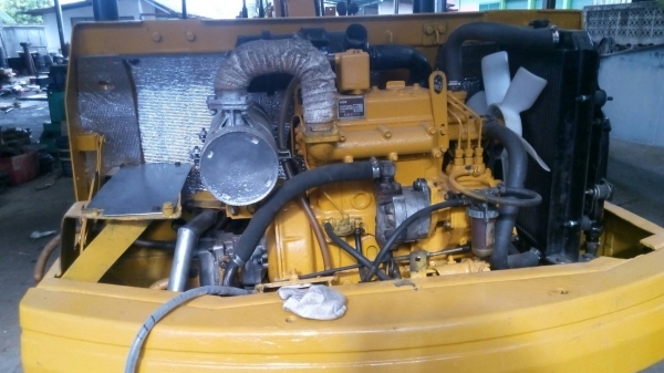 ขายรถแมคโค PC-30-5 เช็คใหม่หมดรถพร้อมใช้ โซ่อัดบุ้ชใหม่ปํ้มใหม่หม้อนํ้าใหม่บุ้งกี่ใหม่ สป๋อกเก็ตใหม่ ซีลกะบอกเปลี่ยนใหม่