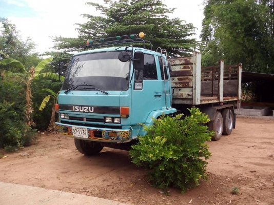 ขายรถ10ล้อ ดั้ม2เพลา ร็อกกี้195แรง แคชซีFVZ พาวเวอร์ เบรกจิฟฟี่ ภายในสวย แอร์เย็น เอกสารพร้อมโอน ราคา630,000 สนใจโทร 090-8588220คุณนะ 093-3258446คุณบิว หรือเข้าดูสินค้าอื่นๆได้ที่ www.narong2truck.com หรือ www.truck.in.th/498 หรือเพจFacebook ณรงค์ ซื้อขาย