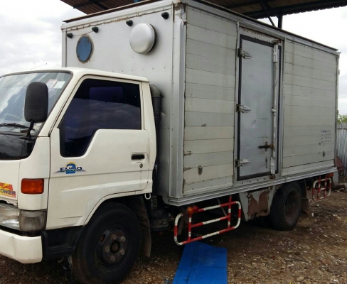 หกล้อ ฮีโน่ DUTRO136ยูโร2ปี46ช่วงยาว4.30ม บรรทุกตู้เเห้ง สภาพดีสวยพร้อมใช้งาน ทะเบียนพร้อมโอน หกล้อ ฮีโน่ DUTRO136ยูโร2ปี46ช่วงยาว4.30ม บรรทุกตู้เเห้ง สภาพดีสวยพร้อมใช้งาน ทะเบียนพร้อมโอน