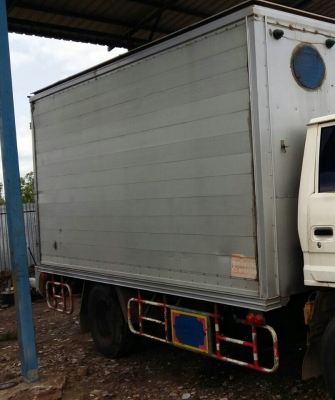 หกล้อ ฮีโน่ DUTRO136ยูโร2ปี46ช่วงยาว4.30ม บรรทุกตู้เเห้ง สภาพดีสวยพร้อมใช้งาน ทะเบียนพร้อมโอน หกล้อ ฮีโน่ DUTRO136ยูโร2ปี46ช่วงยาว4.30ม บรรทุกตู้เเห้ง สภาพดีสวยพร้อมใช้งาน ทะเบียนพร้อมโอน