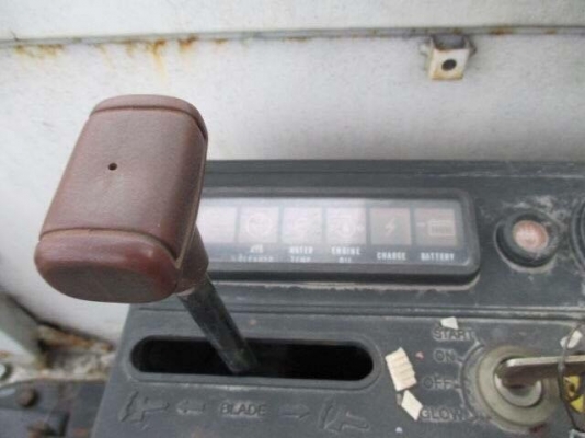 ราคา 320,000 บาท ขายรถขุด YANMAR YB401U เครื่อง4สูบเทอร์โบ เครื่องดี ปั้มดี ระบบไว พร้อมทำสีเก็บรายละเอียด รถเก่านอกญี่ปุ่น 100\% มีเอกสารใบซื้อขาย    สนใจติดต่อ วัชรัตน์ รุ่งเรืองแทรกเตอร์ ตั้งอยู่:อำเภอพระพุทธบาท จังหวัดสระบุรี โทร:0965411713  0925768909