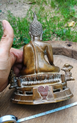 พระพุทธชินราช อุดมวลสารพุทธคุณ ด้านหลังมียันต์ประจำหลวงพ่อ พระบ้านพระแท้ 5นิ้ว